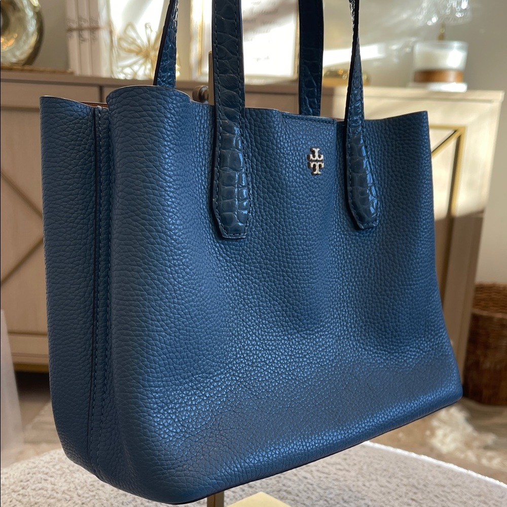 Tory Burch Blake Tote with Crossbody in Blue - Picture 2 of 7